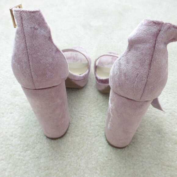 FOREVER 21 light lilac velvet chunky platform heels - Picture 10 of 11